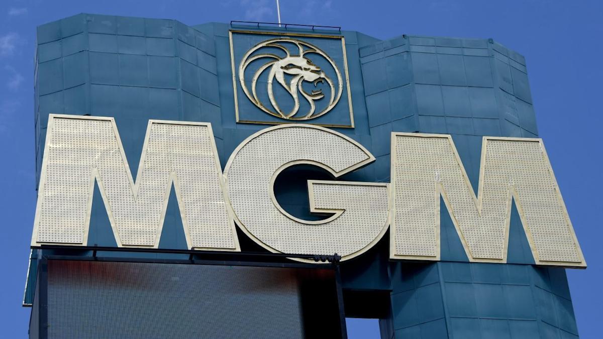 MGM-Resorts-International-min