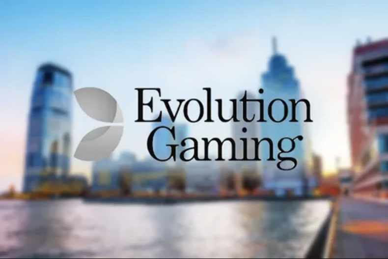 Evolution_i_PokerStars-min